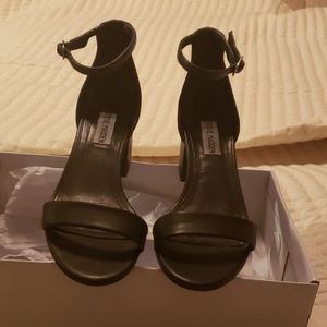 Steve Madden Sandal
